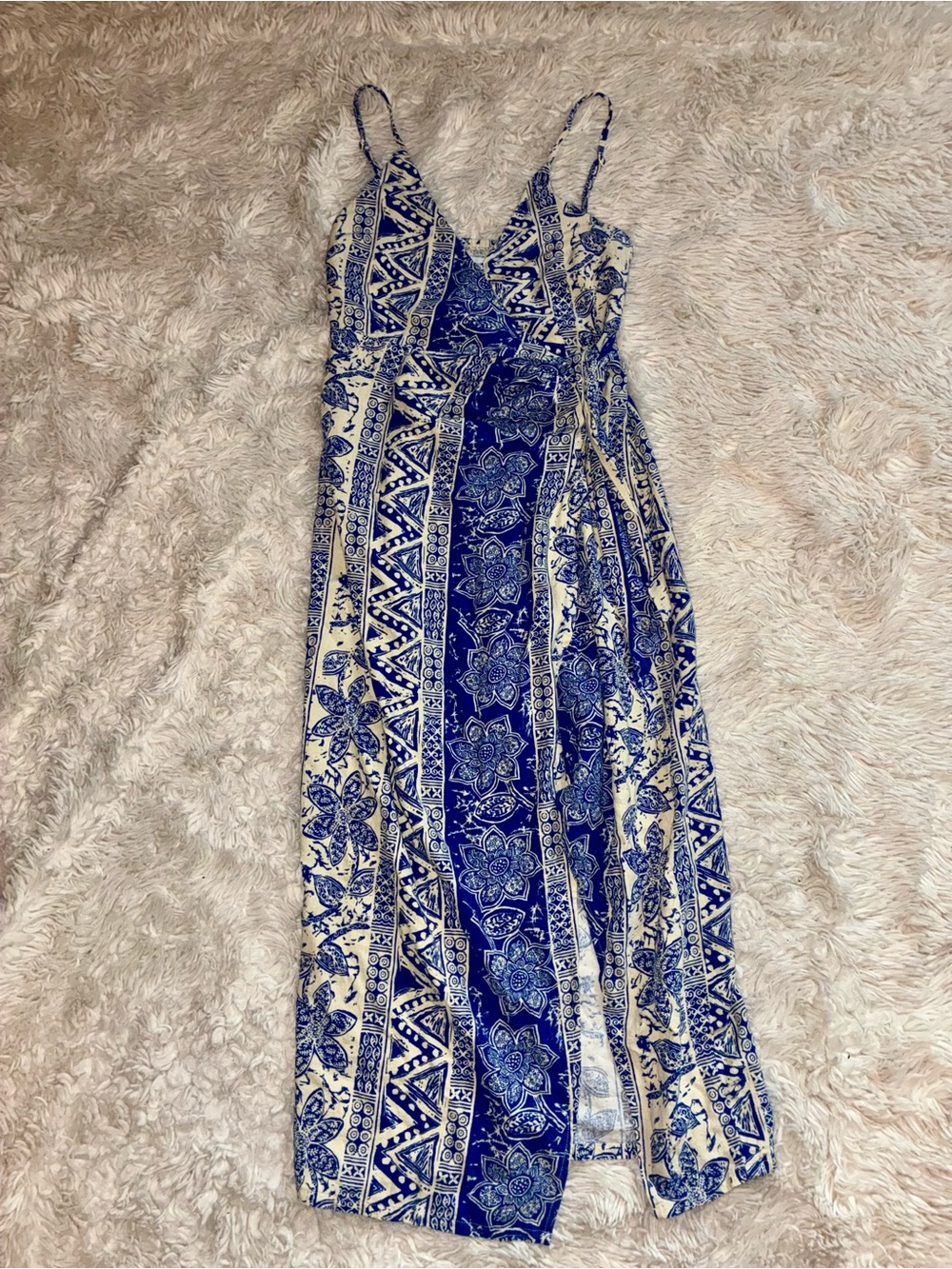 Urban Outfitters Blue and White Printed Maxi Wrap Dress